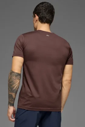 T-shirt à col rond et manches courtes Conquer Reform – Brownstone