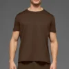 T-shirt à col rond et manches courtes Conquer Reform - Espresso