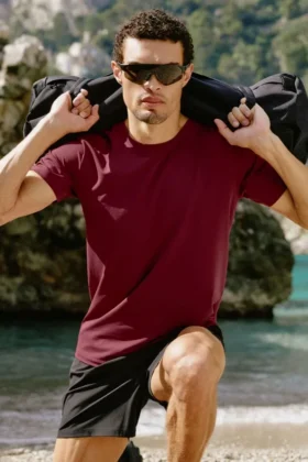 T-shirt à col rond et Manches courtes Conquer Reform - Garnet