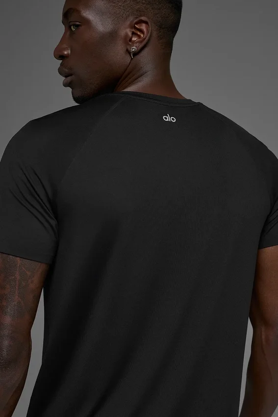 T-shirt à col rond et Manches courtes Idol - Noir