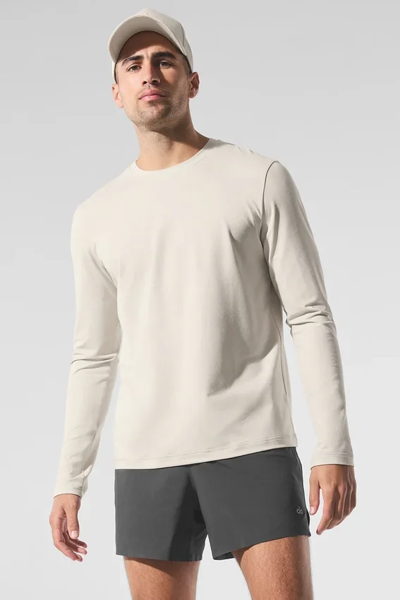 T-shirt à col rond et manches longues Conquer Reform - Beige