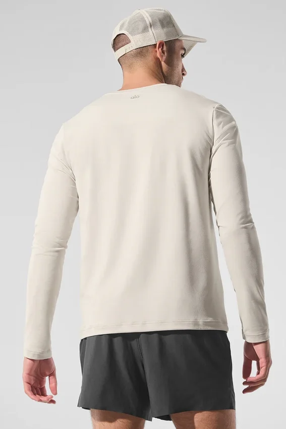 T-shirt à col rond et manches longues Conquer Reform - Beige