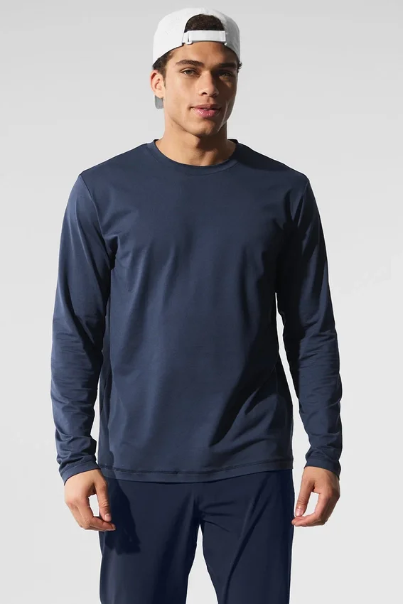 T-shirt à col rond et manches longues Conquer Reform - Bleu marine