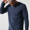 T-shirt à col rond et manches longues Conquer Reform - Bleu marine
