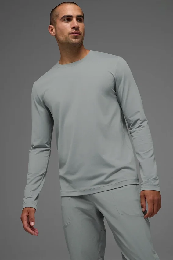 T-shirt à col rond et manches longues Conquer Reform - Gris lunaire