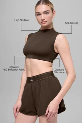 T-shirt à manches courtes Alo Softsculpt Capped out – Espresso
