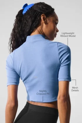 T-shirt à manches courtes en maille côtelée « Secret » – Bleu cristal