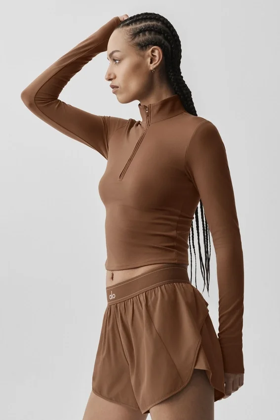 T-shirt à manches longues Alo Softsculpt Precision avec fermeture éclair 1/4 - Brun ensoleillé