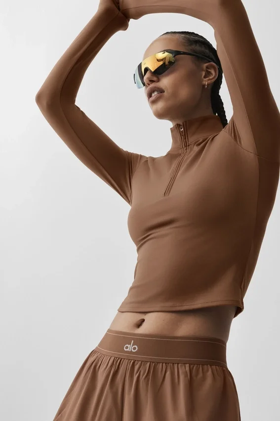 T-shirt à manches longues Alo Softsculpt Precision avec fermeture éclair 1/4 - Brun ensoleillé