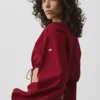 T-shirt à manches longues court en coton « Real Deal » - Rouge « Summer Romance »