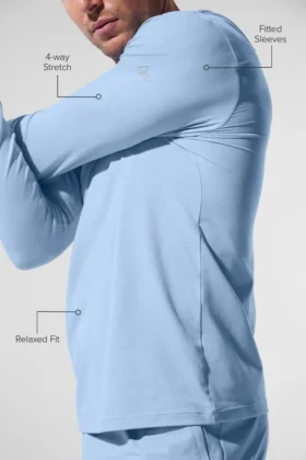 T-shirt à manches longues et capuche Conquer Reform – Bleu coquillage
