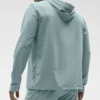 T-shirt à manches longues et capuche Conquer Reform - Sauge du désert