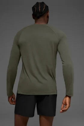 T-shirt à manches longues Triumph – Vert furtif