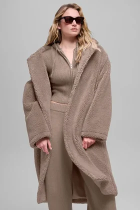 Trench oversize en sherpa - Chai Latte