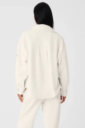 Veste-chemise « Mountain Side » en velours côtelé – Ivoire
