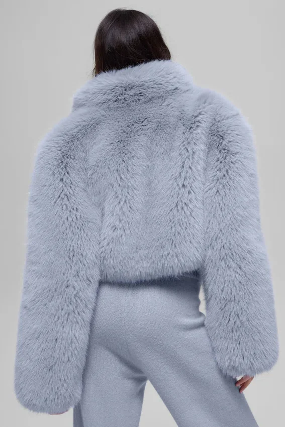 Veste courte en fausse fourrure somptueuse - Winter Frost