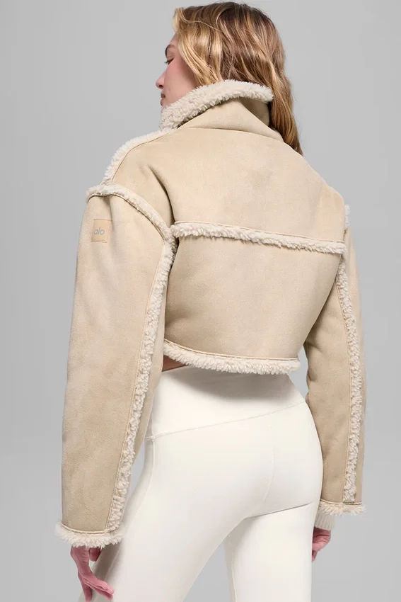 Veste courte en fausse peau de mouton Snowfall - Beige forêt
