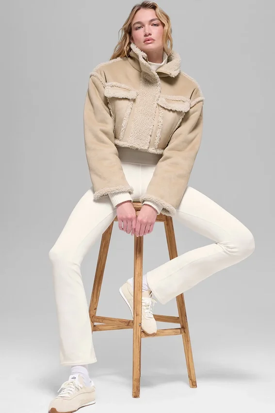 Veste courte en fausse peau de mouton Snowfall - Beige forêt