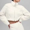 Veste courte en sherpa à empiècements latéraux - Ivoire