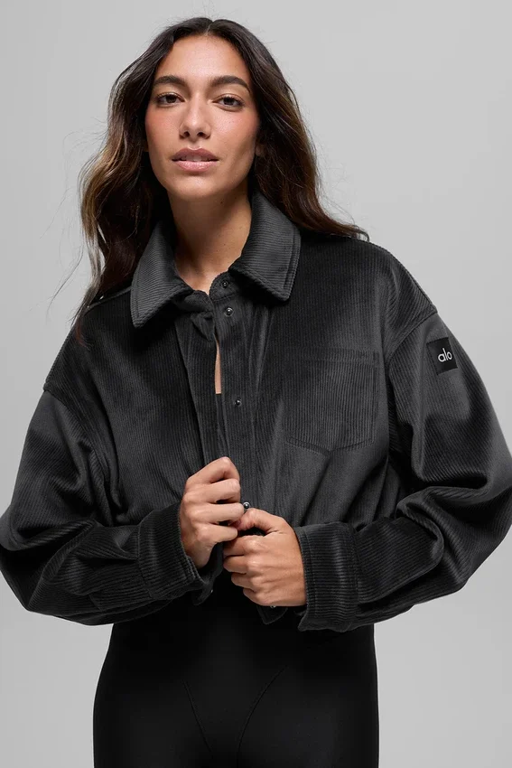 Veste courte Mountain Side en velours côtelé – Noir