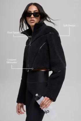 Veste courte Sherpa à empiècements latéraux – Noir