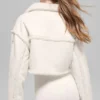 Veste courte « Snowfall » en simili-mouton - Ivoire