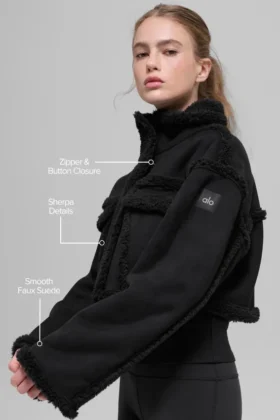 Veste courte « Snowfall » en simili-mouton – Noir