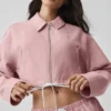 Veste courte zippée « Fan Favorite » – Rose vintage