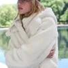 Veste Foxy en fausse fourrure - Ivoire