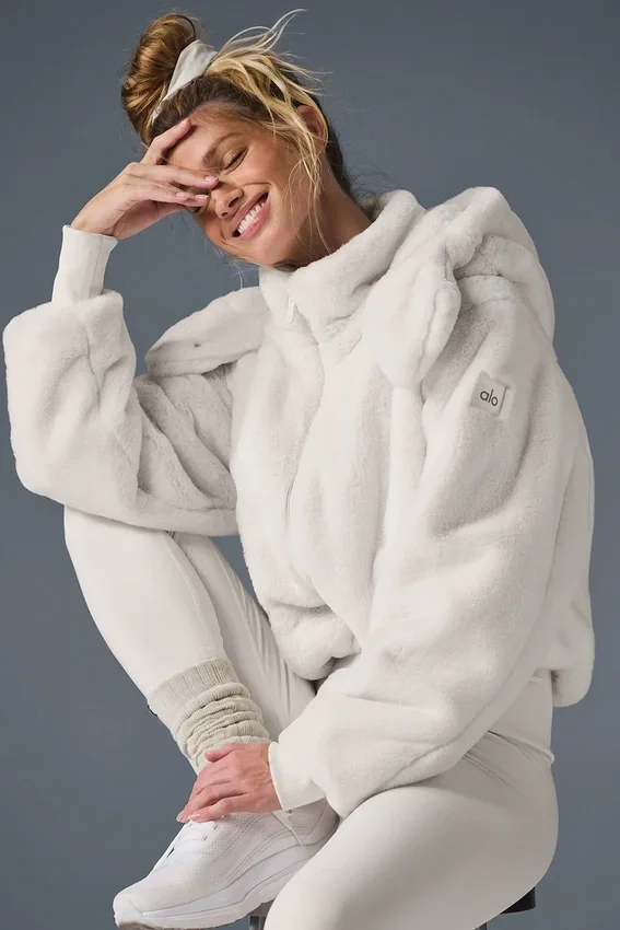 Veste Foxy en fausse fourrure - Ivoire