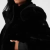 Veste Foxy en fausse fourrure – Noir